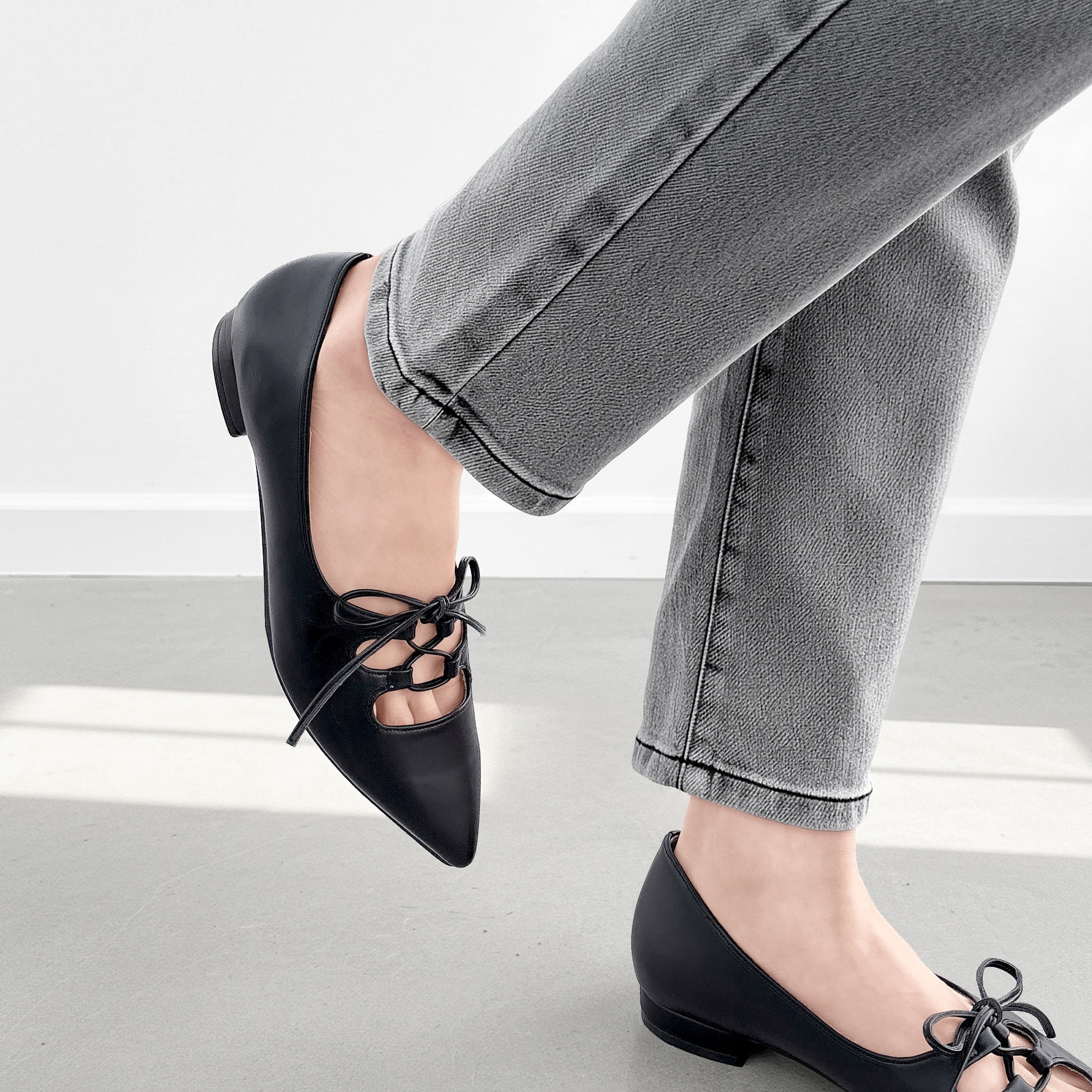 予約：レースアップ フラットシューズ（m17068）ブラック – mamian