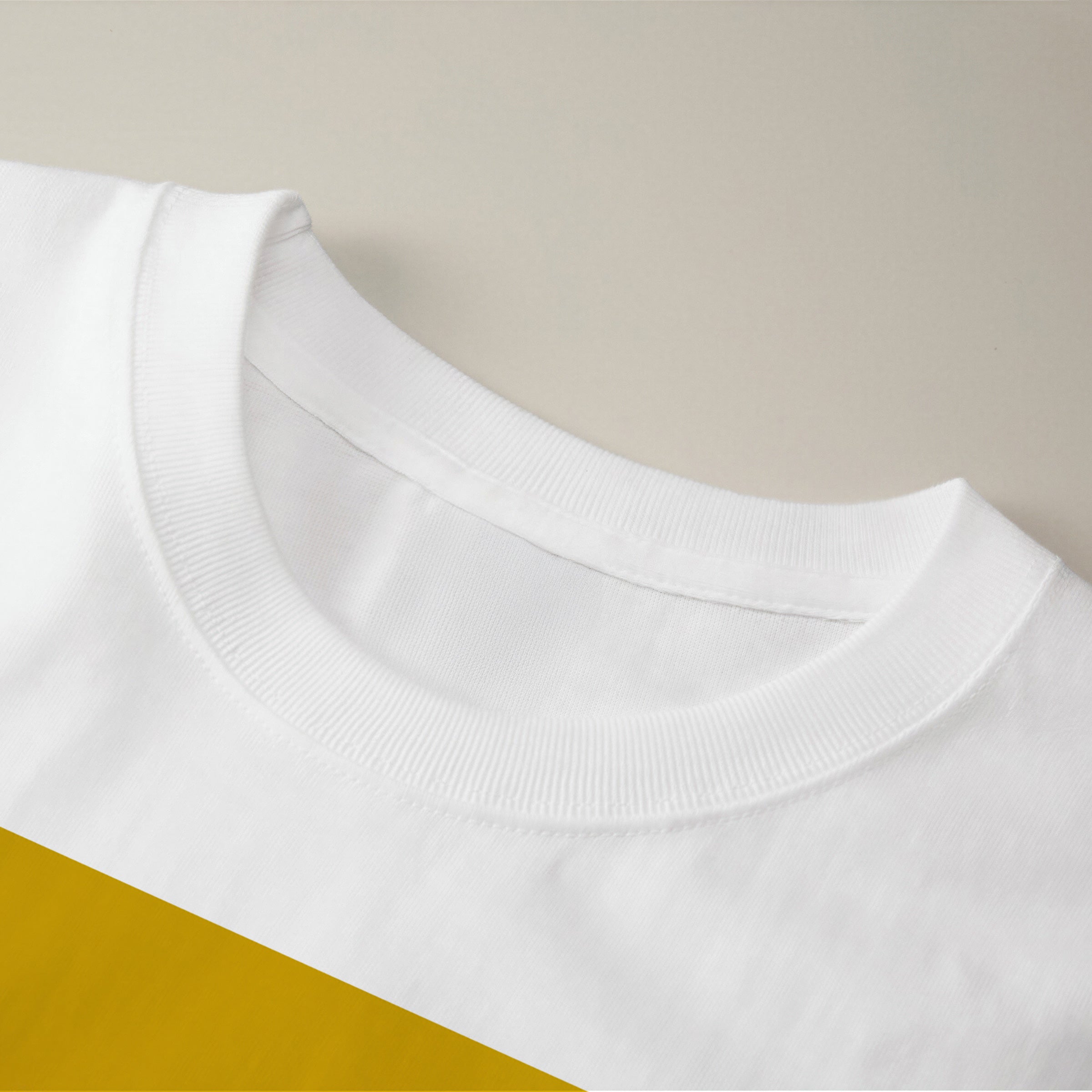 予約：urday【Animal／White Dog／YB】フォトTシャツ（4406976