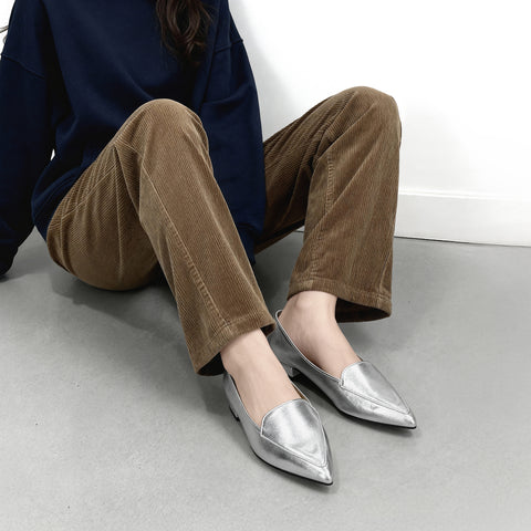 2025AWBI：甲深デザイン フラットシューズ（4767）シルバー