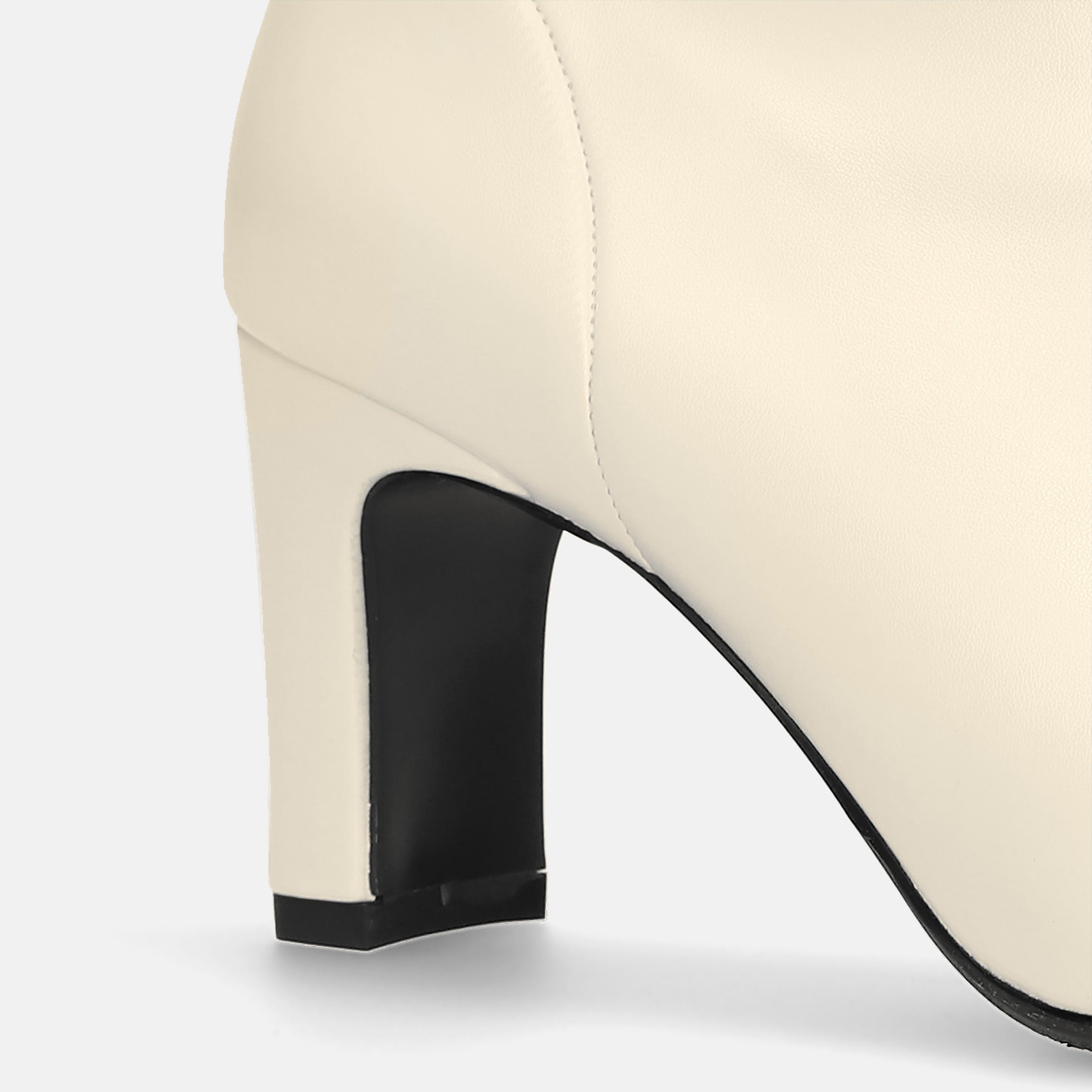 50%OFF：スクエアトゥ ストレッチブーツ（7357）アイボリー – mamian