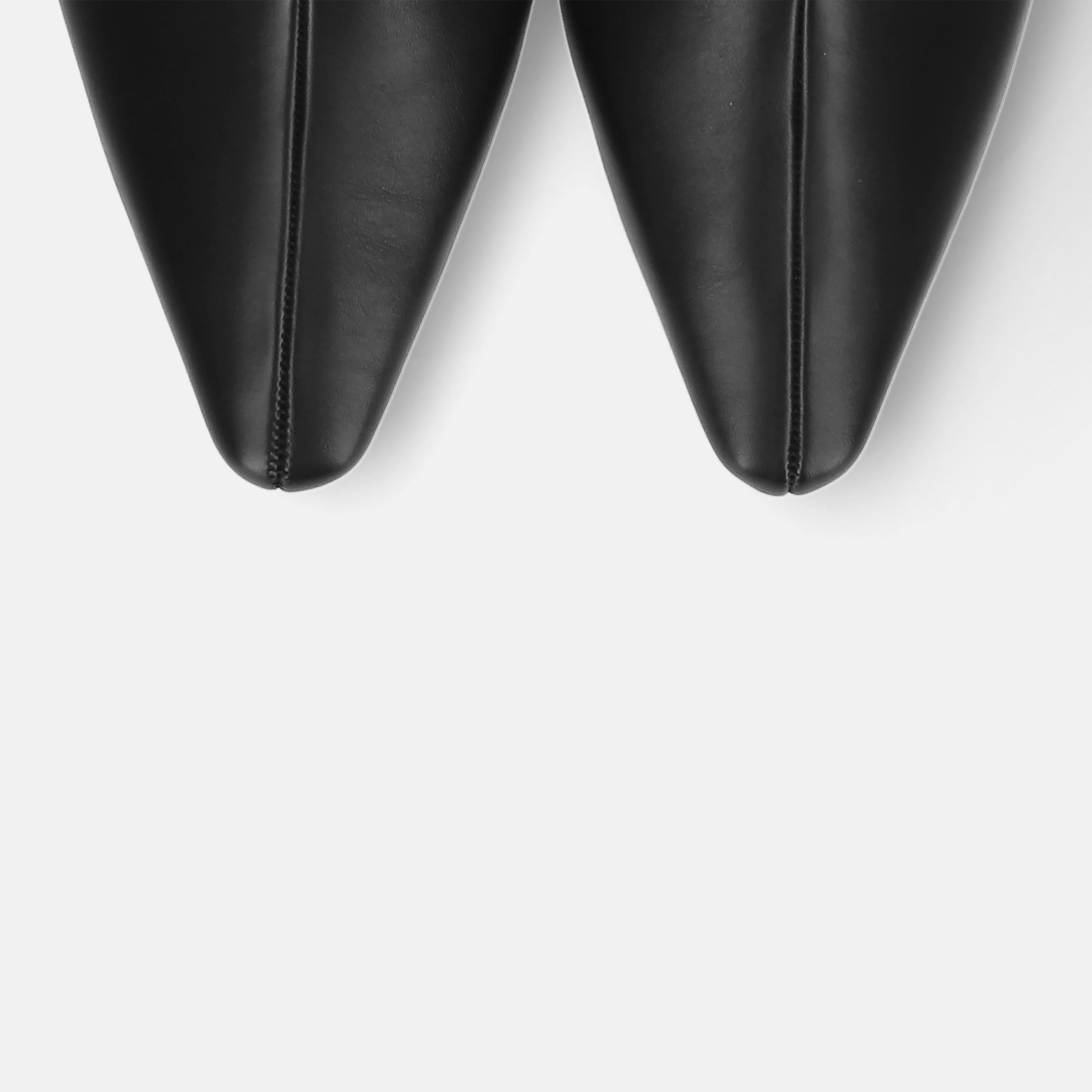 2025AW：エレガント ルーズ フラットブーツ（m18012）ブラック