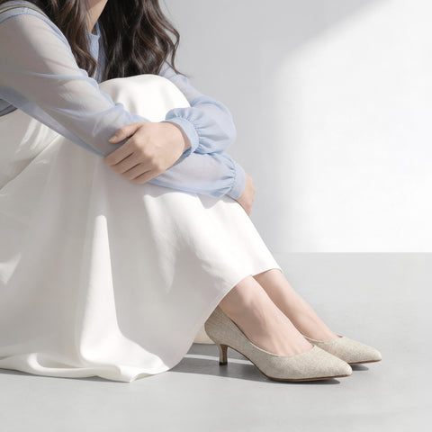 2026SS：iCoN COLORS：ポインテッドトゥ リネン パンプス（C57175）キナリL/mamian（マミアン）