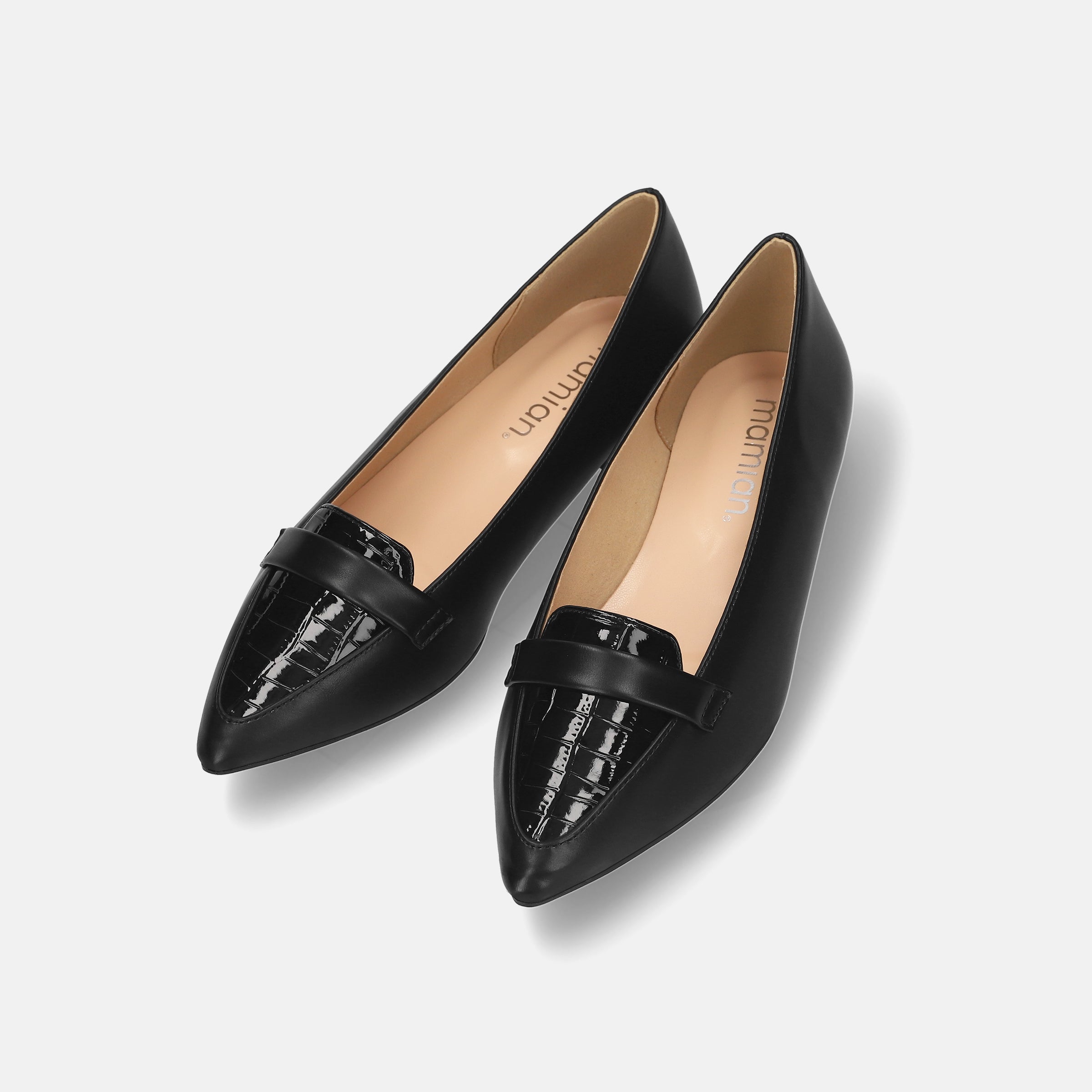 2025AWBI：甲浅ポインテッドトゥ ローファー（124）ブラックCR