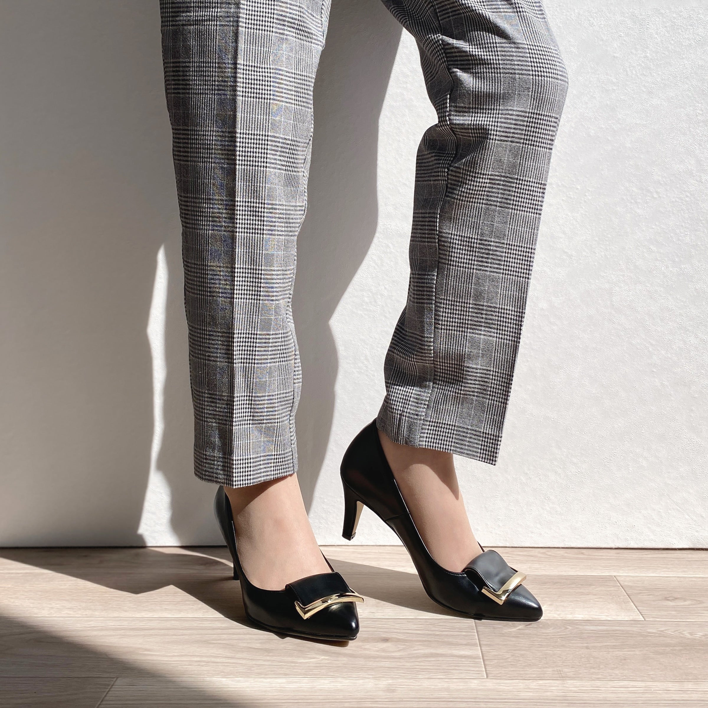 2025AW：バックルリボン付き アーモンドトゥ パンプス（lt7001