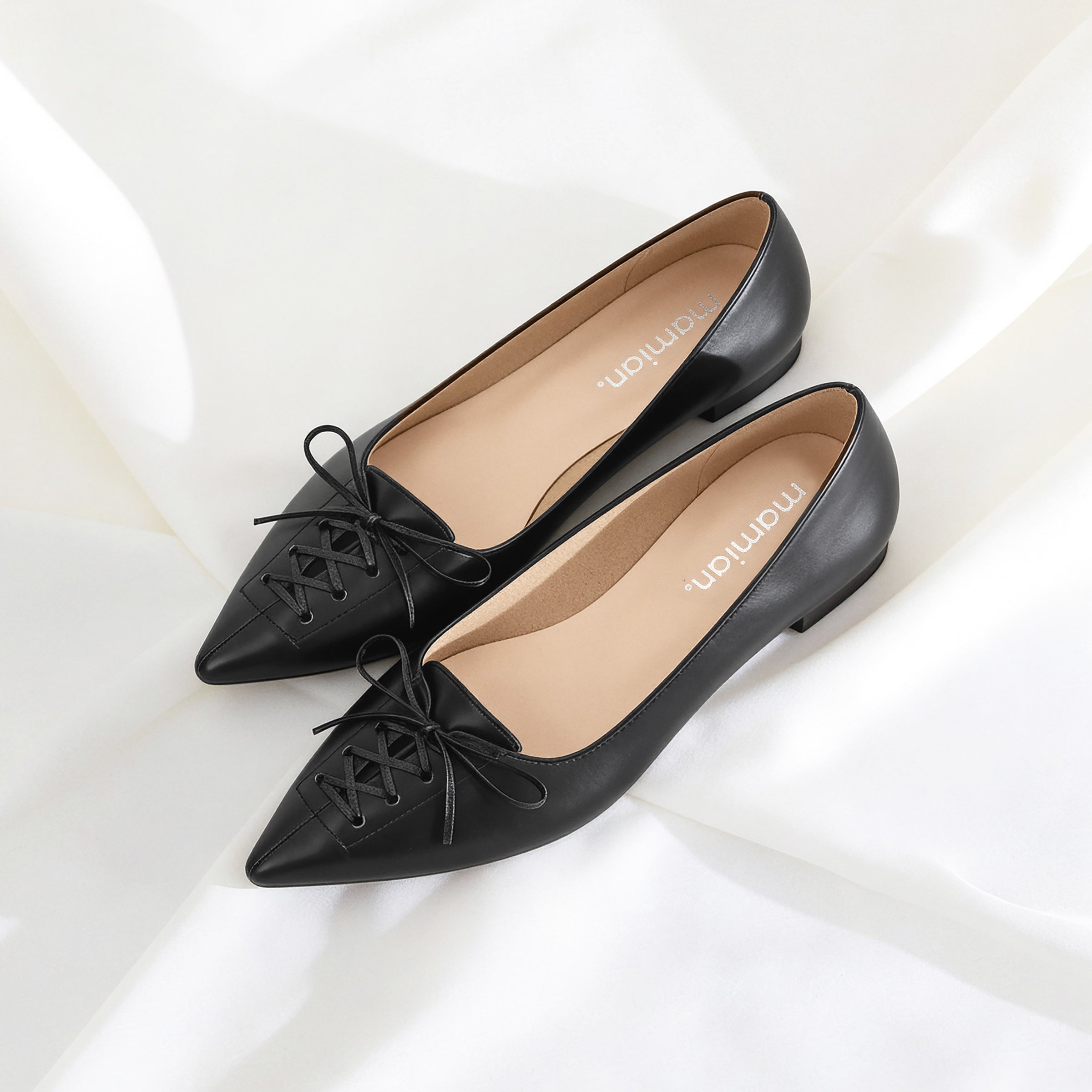 予約：2026SS：レースアップデザイン フラットシューズ（m17047