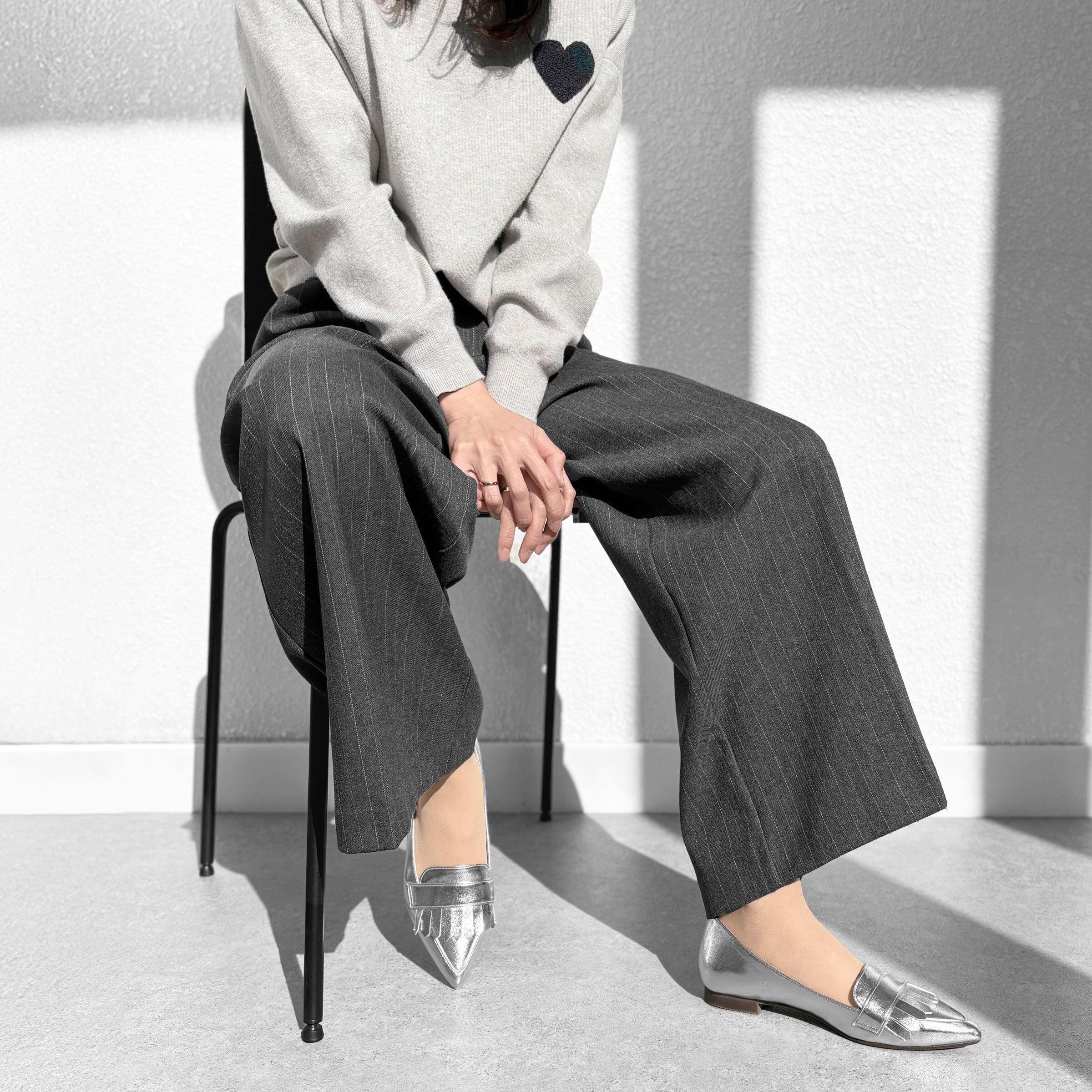 30%OFF：2025SS：ポインテッドトゥ フリンジ ローファー（m17049