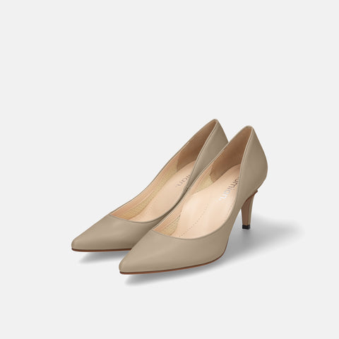 2026SS：iCoN COLORS：ポインテッドトゥ パンプス（C76533）グレージュ