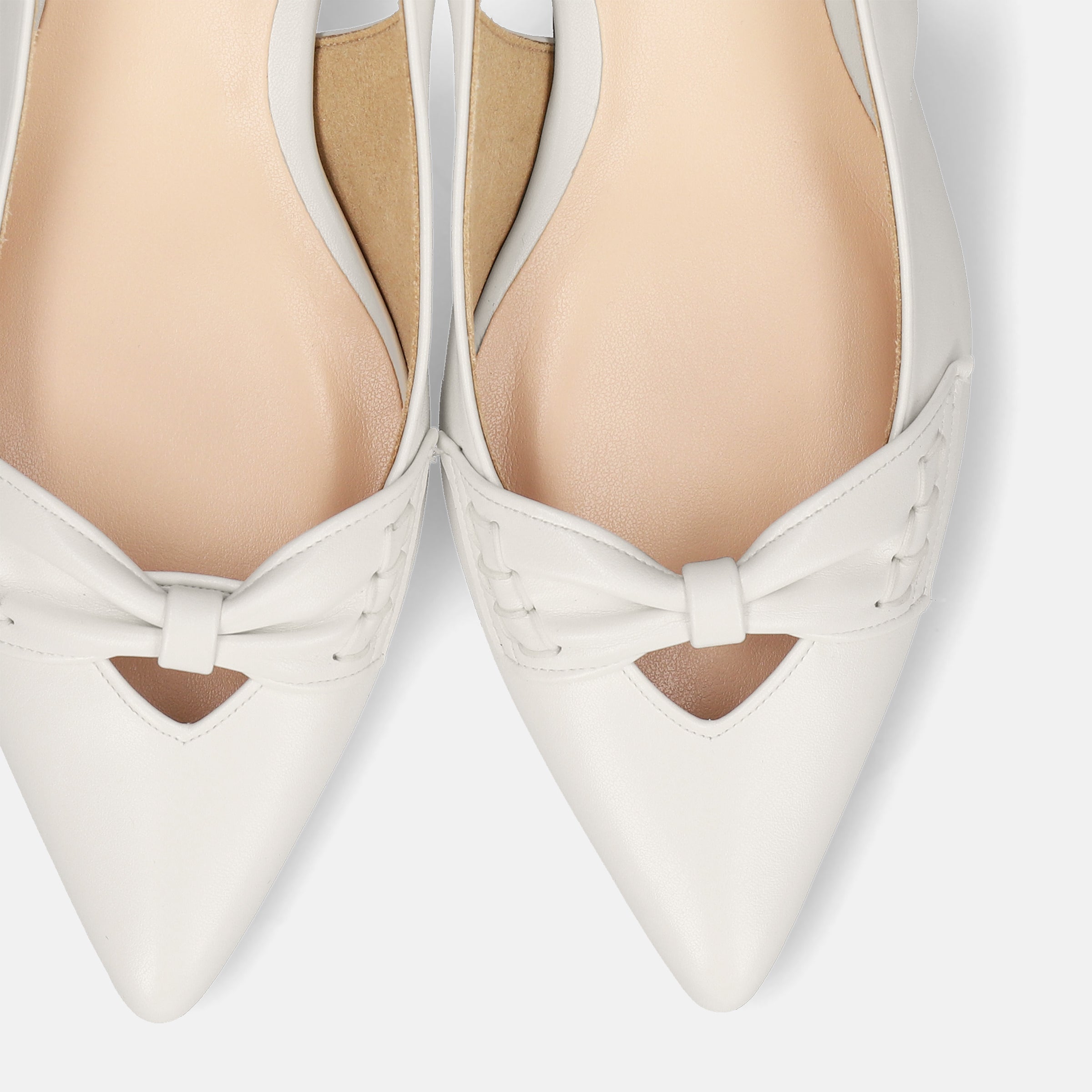 ラストワン2025SS：バックストラップ パンプス（m45020