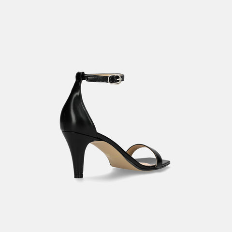 予約：2026SS：シンプル ストラップ サンダル（735）ブラック